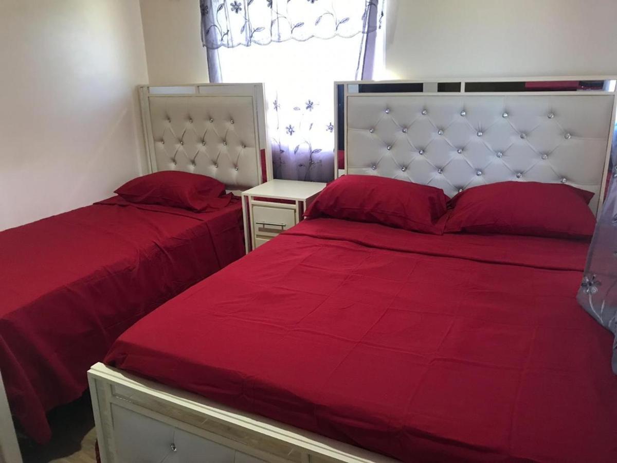 2 Queen Bed Apartment With Smart Tv ,Wifi Y Luz Las 24 Horas Jarabacoa Extérieur photo